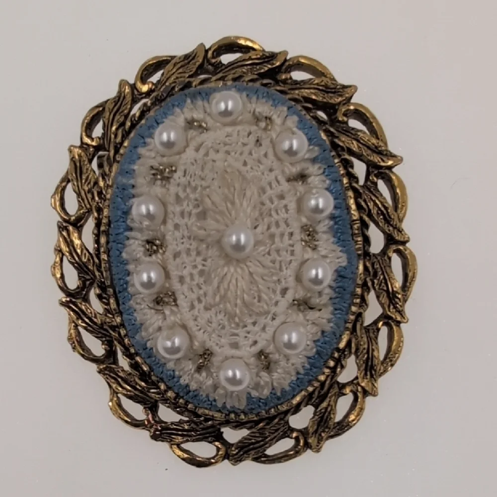 Vintage Gold Tone Crochet & Faux Pearl Oval Brooch | Victorian Revival